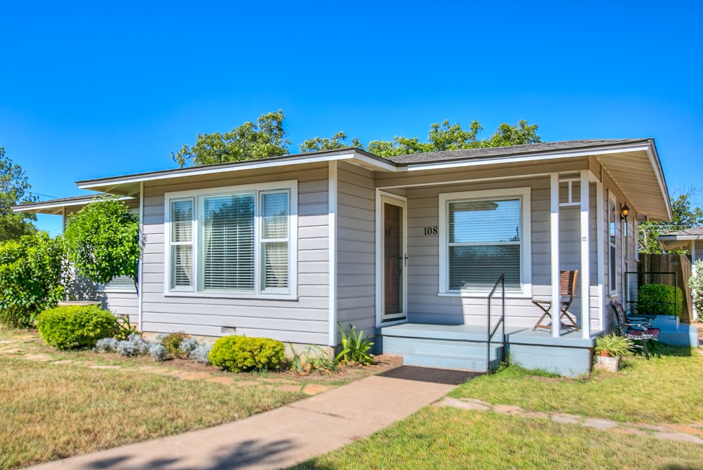 108 Largent Ave Property Photo 5