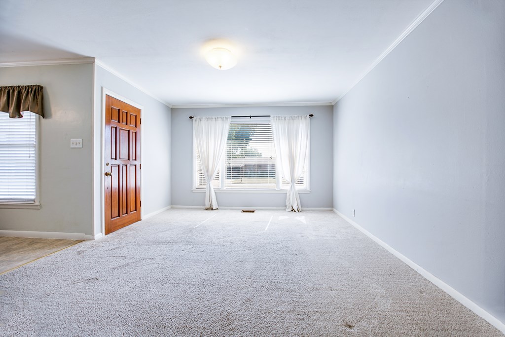 108 Largent Ave Property Photo 8