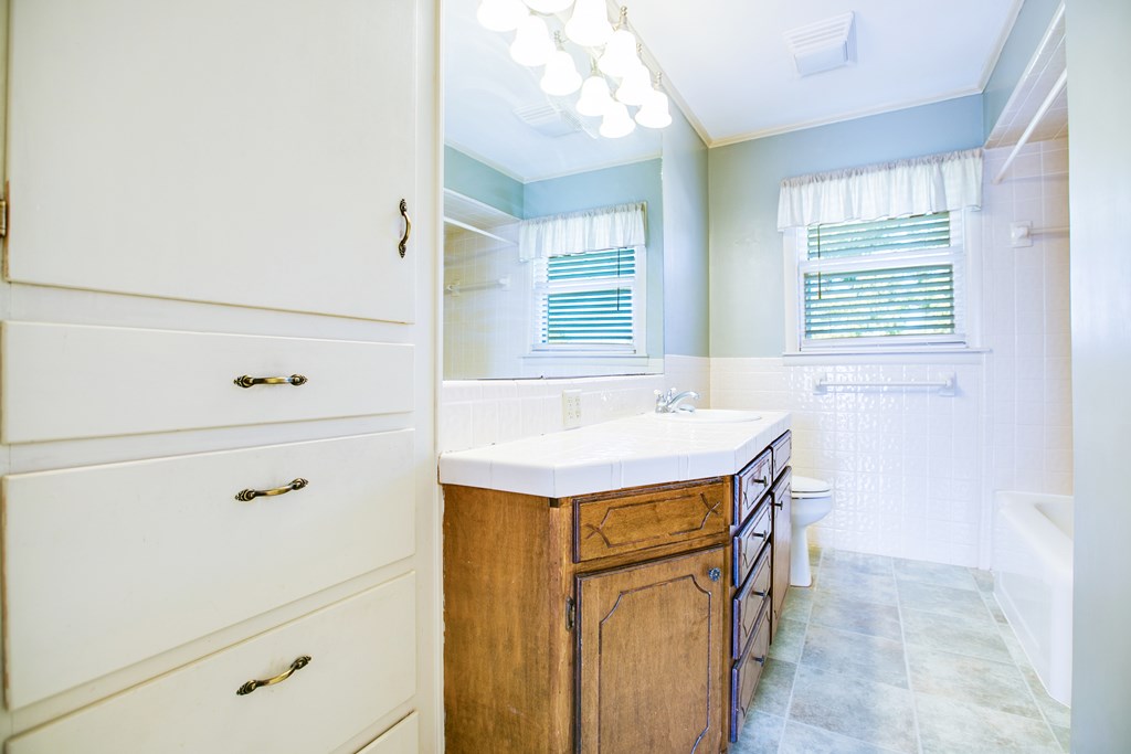 108 Largent Ave Property Photo 17