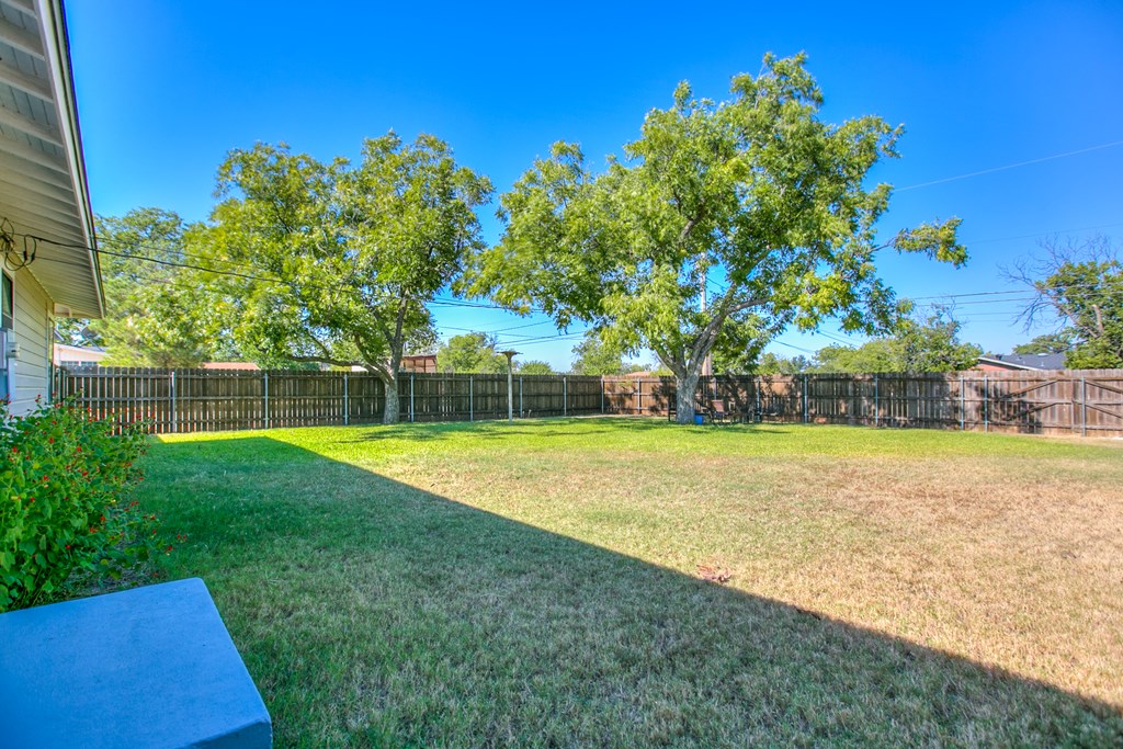 108 Largent Ave Property Photo 23