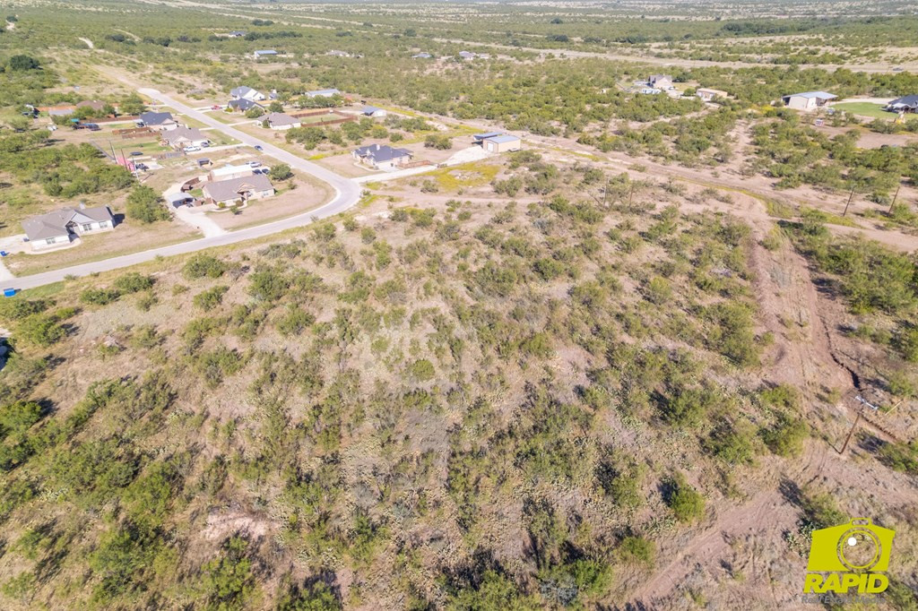 16914 Riata Trail Property Photo 5