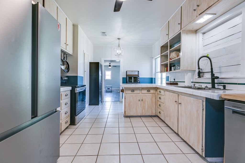 6376 Fm 380 Property Photo 11