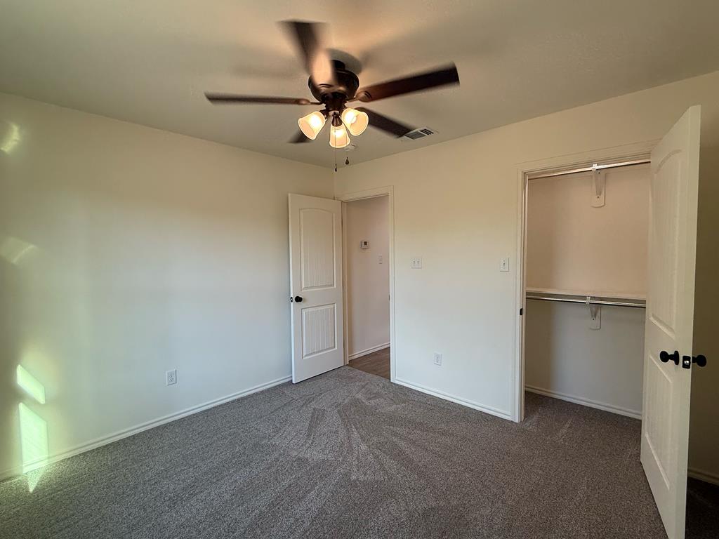 914 Texas Ave Property Photo 7