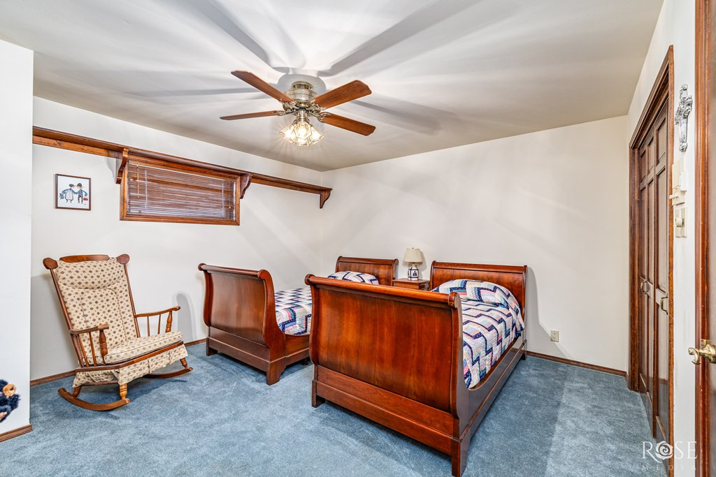 120 Kings Court Property Photo 31