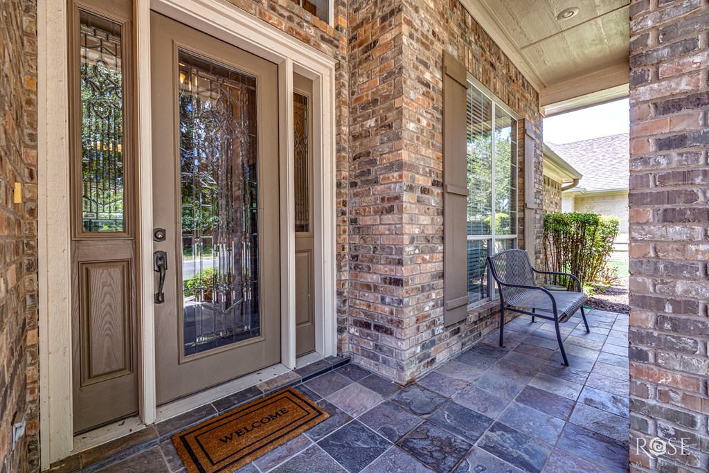 4833 N Bentwood Dr Property Photo 3