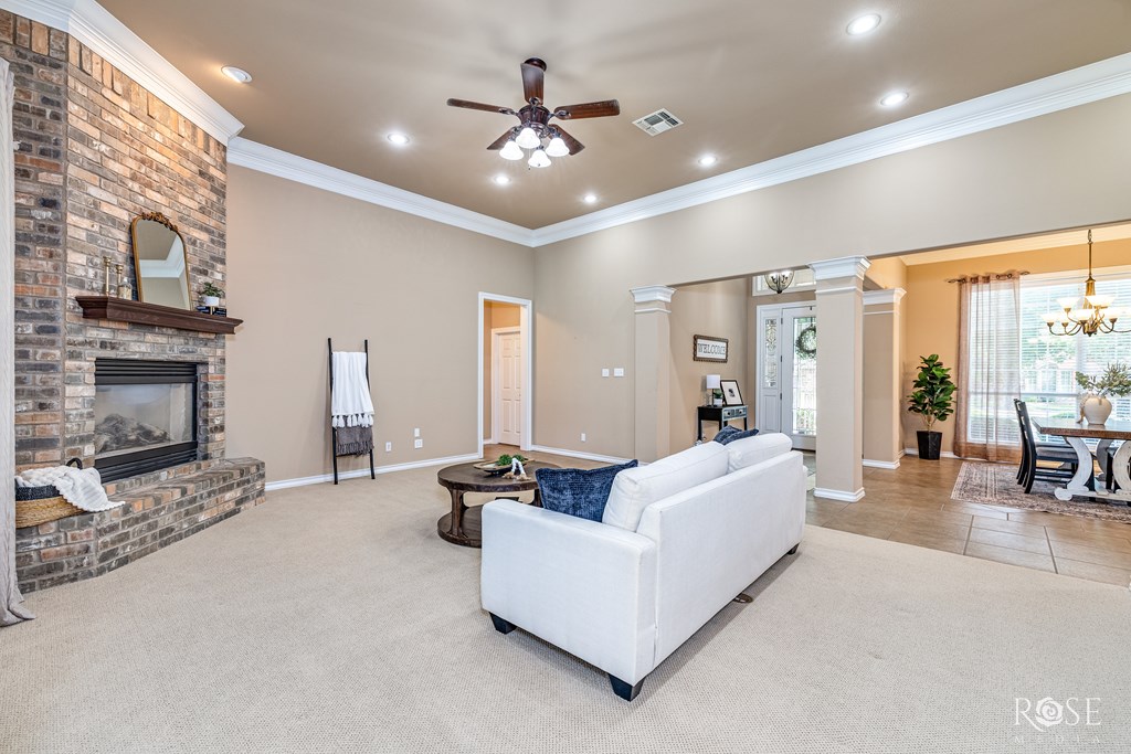 4833 N Bentwood Dr Property Photo 5