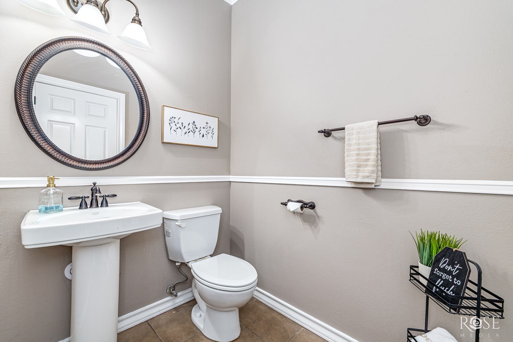 4833 N Bentwood Dr Property Photo 10