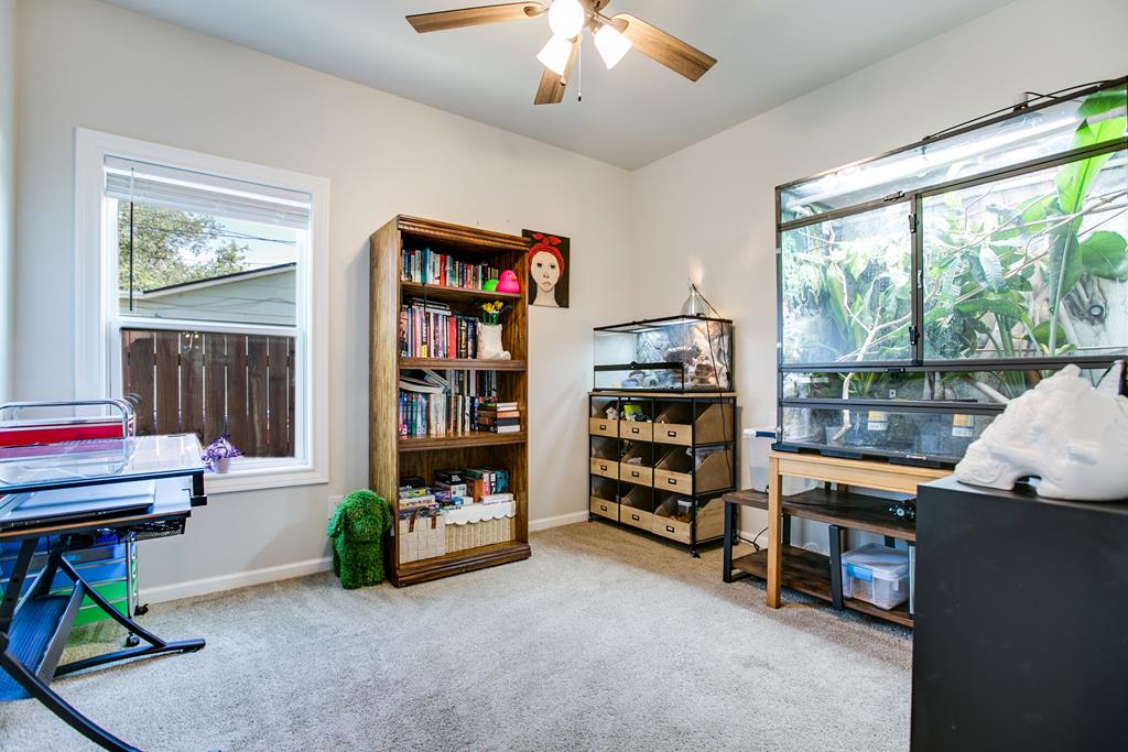 2908 Houston St Property Photo 20