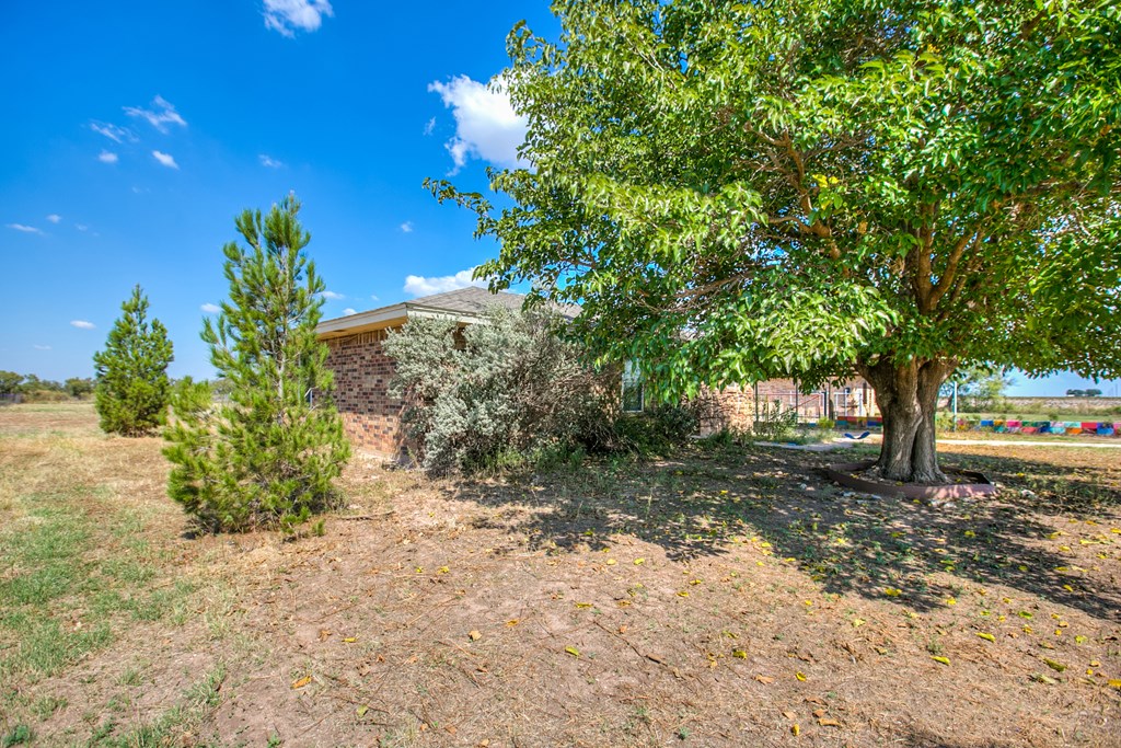 2306 Bitner Rd Property Photo 4