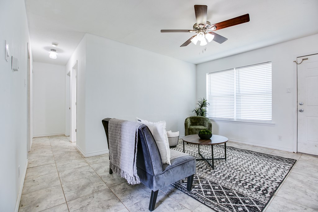 2306 Bitner Rd Property Photo 6