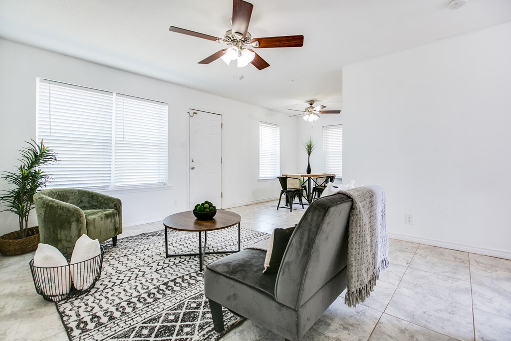 2306 Bitner Rd Property Photo 7