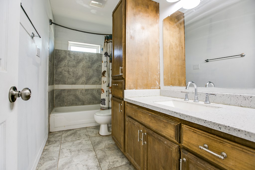 2306 Bitner Rd Property Photo 19