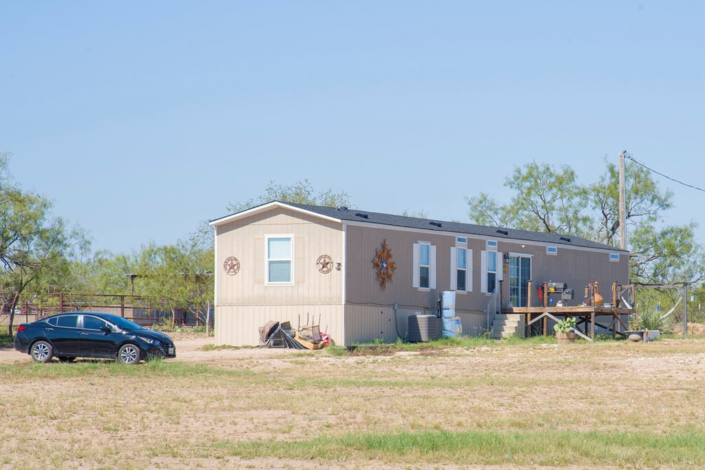 16117 S Post Oak Street Property Photo 6