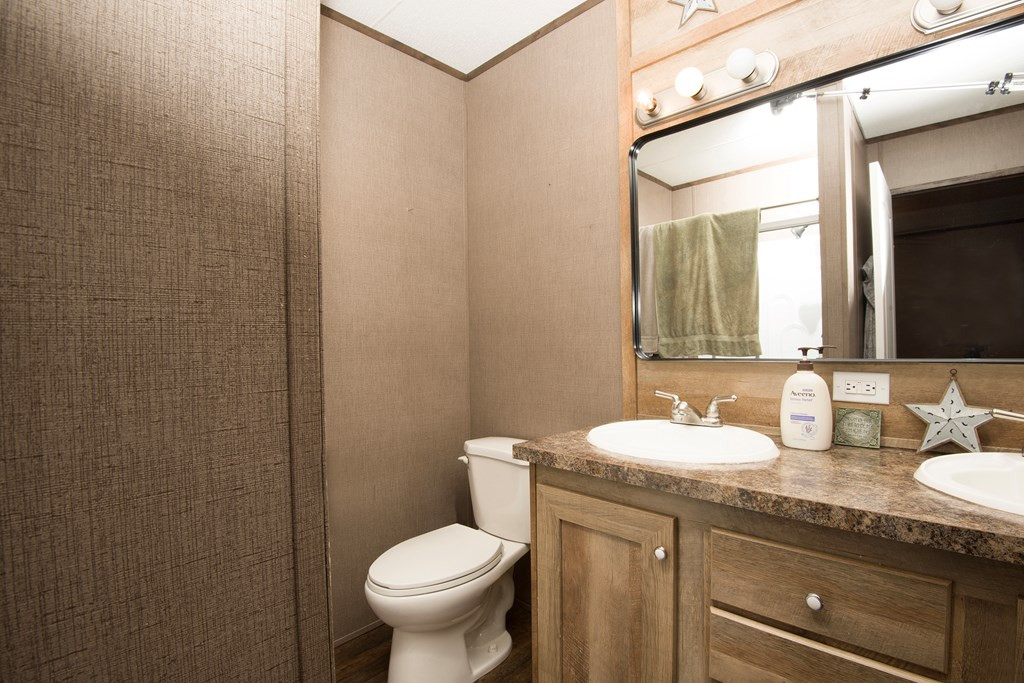 16117 S Post Oak Street Property Photo 19