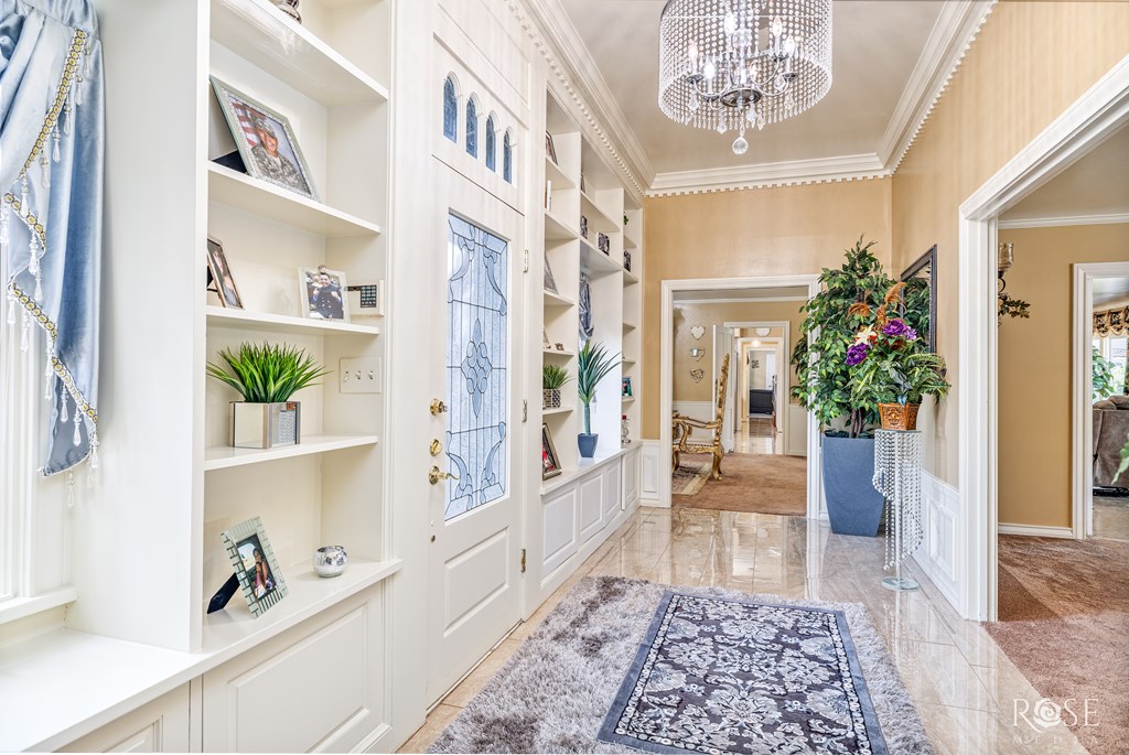 2634 Oxford Ave Property Photo 6