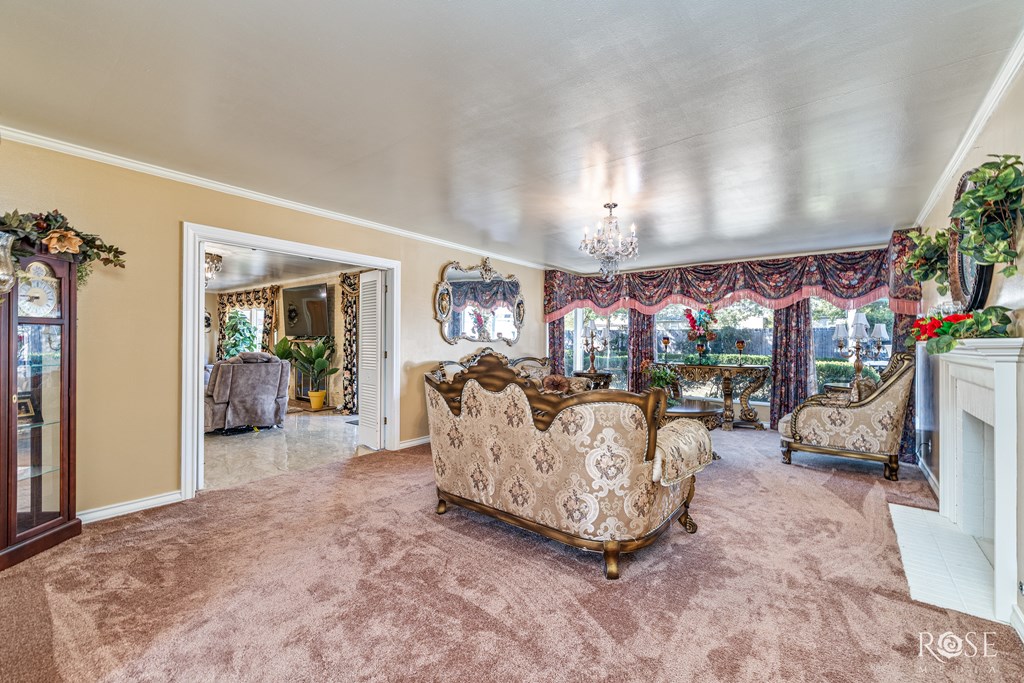 2634 Oxford Ave Property Photo 7