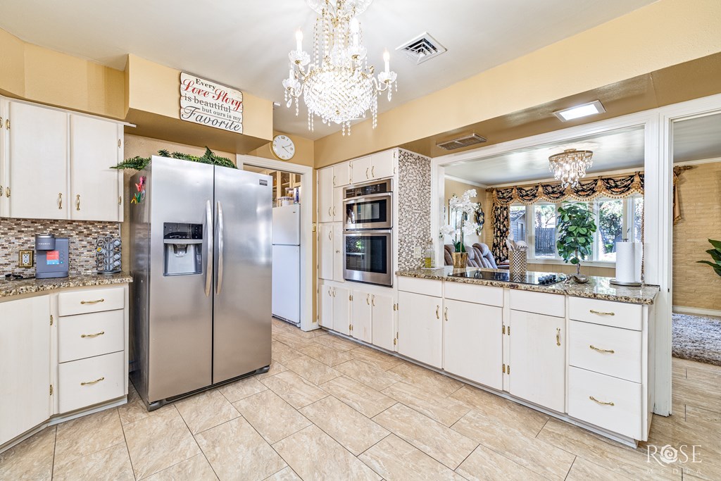 2634 Oxford Ave Property Photo 14