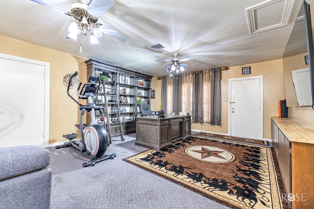 2634 Oxford Ave Property Photo 29