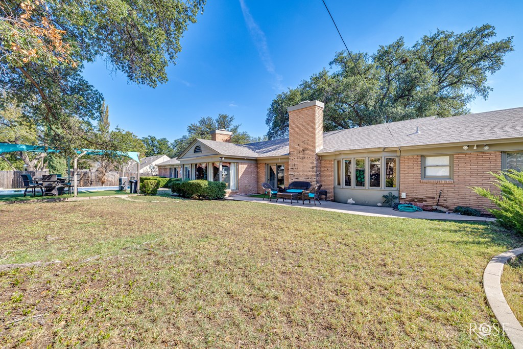 2634 Oxford Ave Property Photo 33