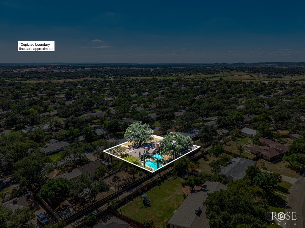 2634 Oxford Ave Property Photo 45