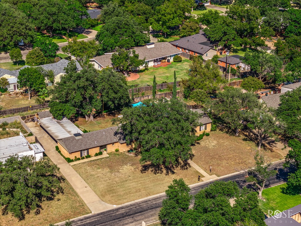 2634 Oxford Ave Property Photo 50