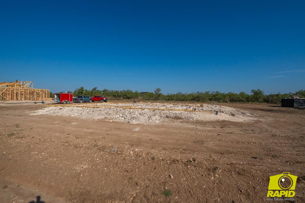 9684 Jaguar Trail Property Photo 1