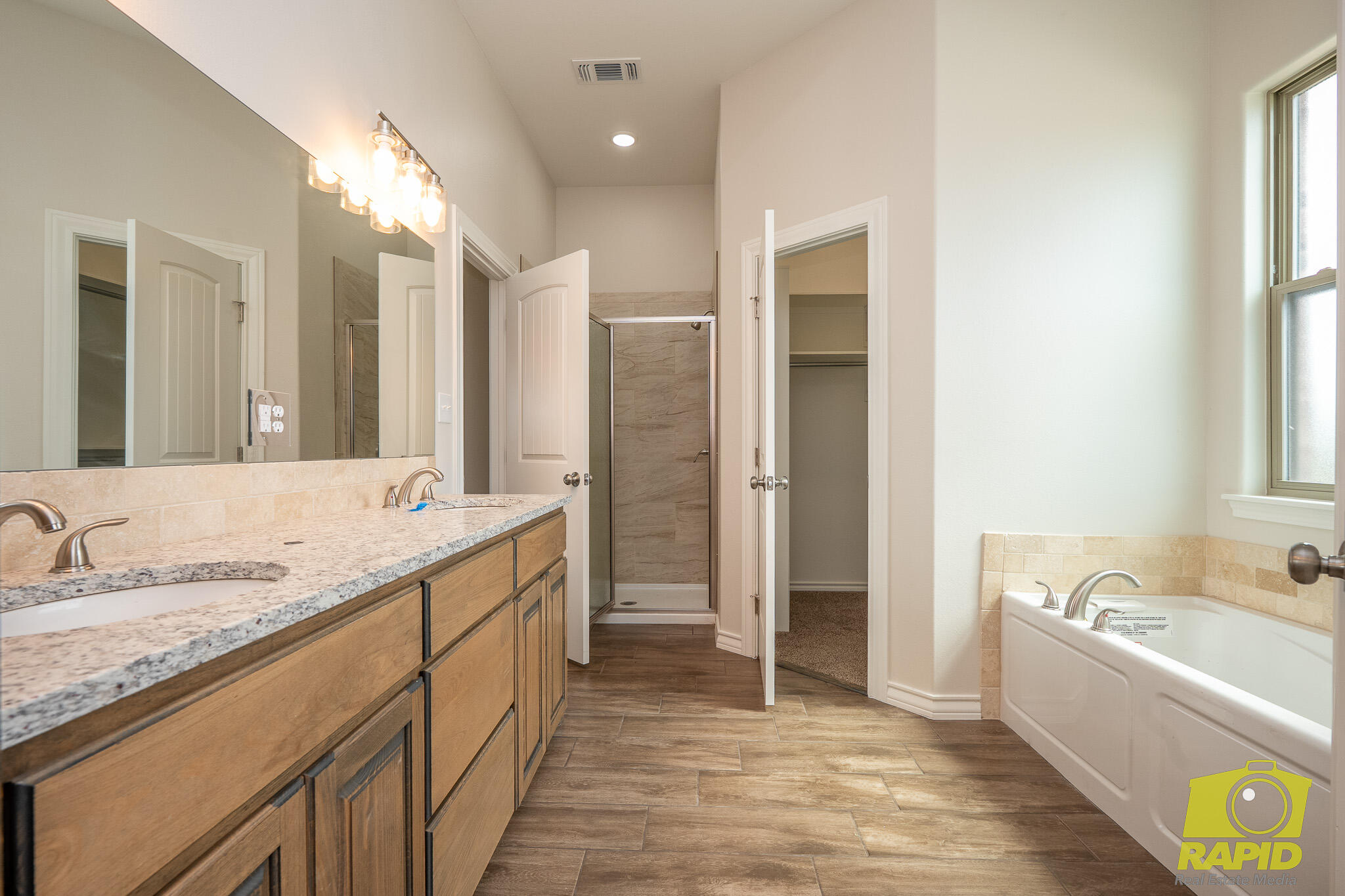 9684 Jaguar Trail Property Photo 13