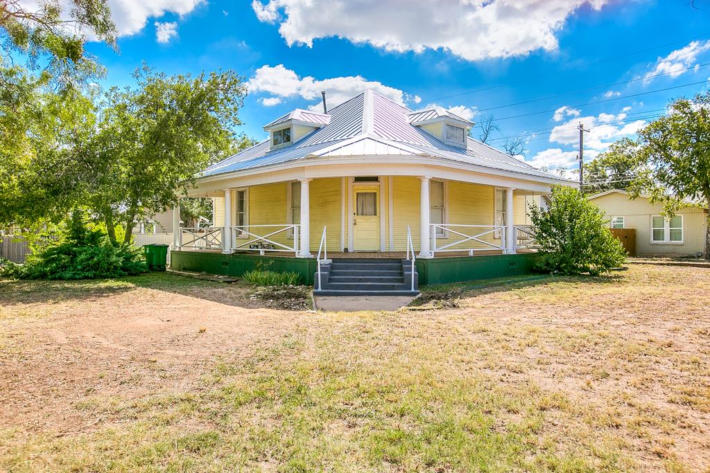 301 S Monroe St Property Photo 1