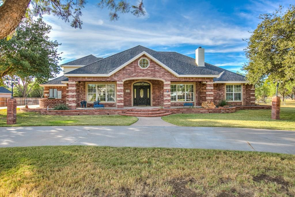 1515 Barbara Avenue Property Photo 1