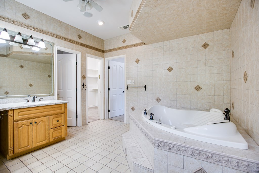 1515 Barbara Avenue Property Photo 23