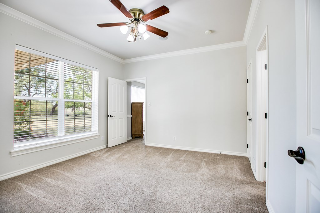 1515 Barbara Avenue Property Photo 26