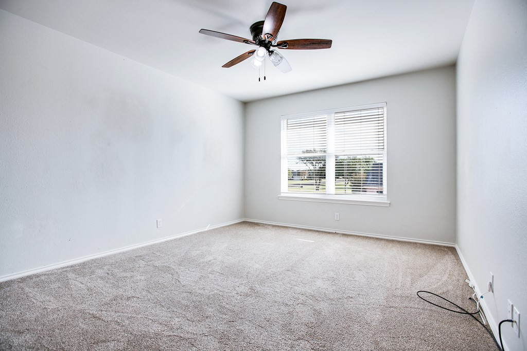 1515 Barbara Avenue Property Photo 34