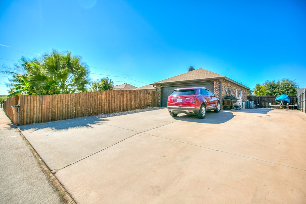 6014 Maravillas St Property Photo 32