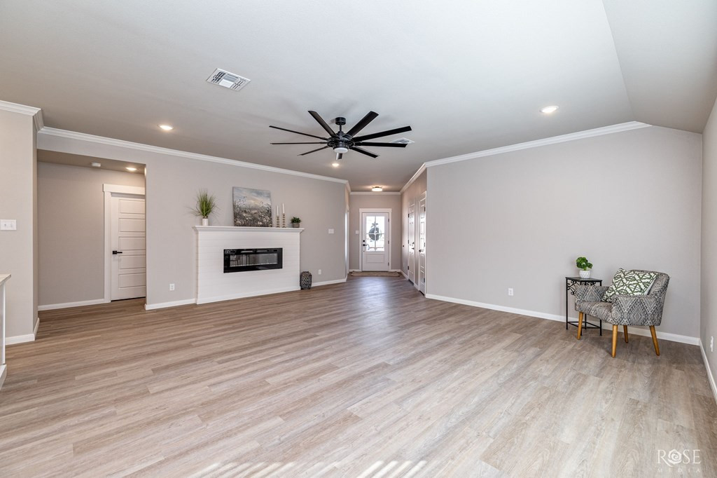 3130 Forest Hill Drive Property Photo 3