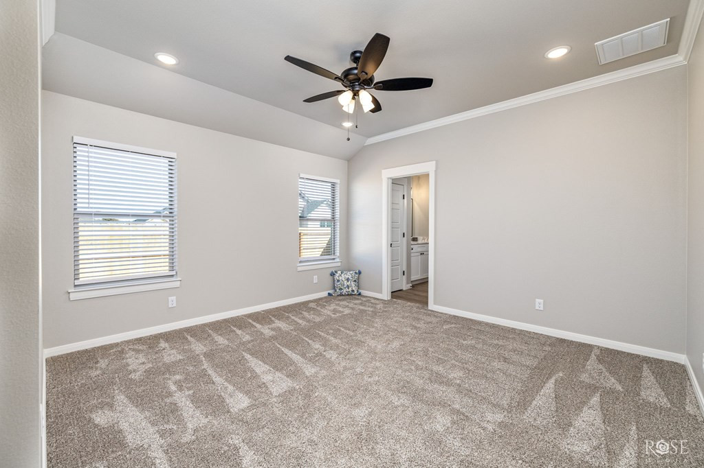 3130 Forest Hill Drive Property Photo 8