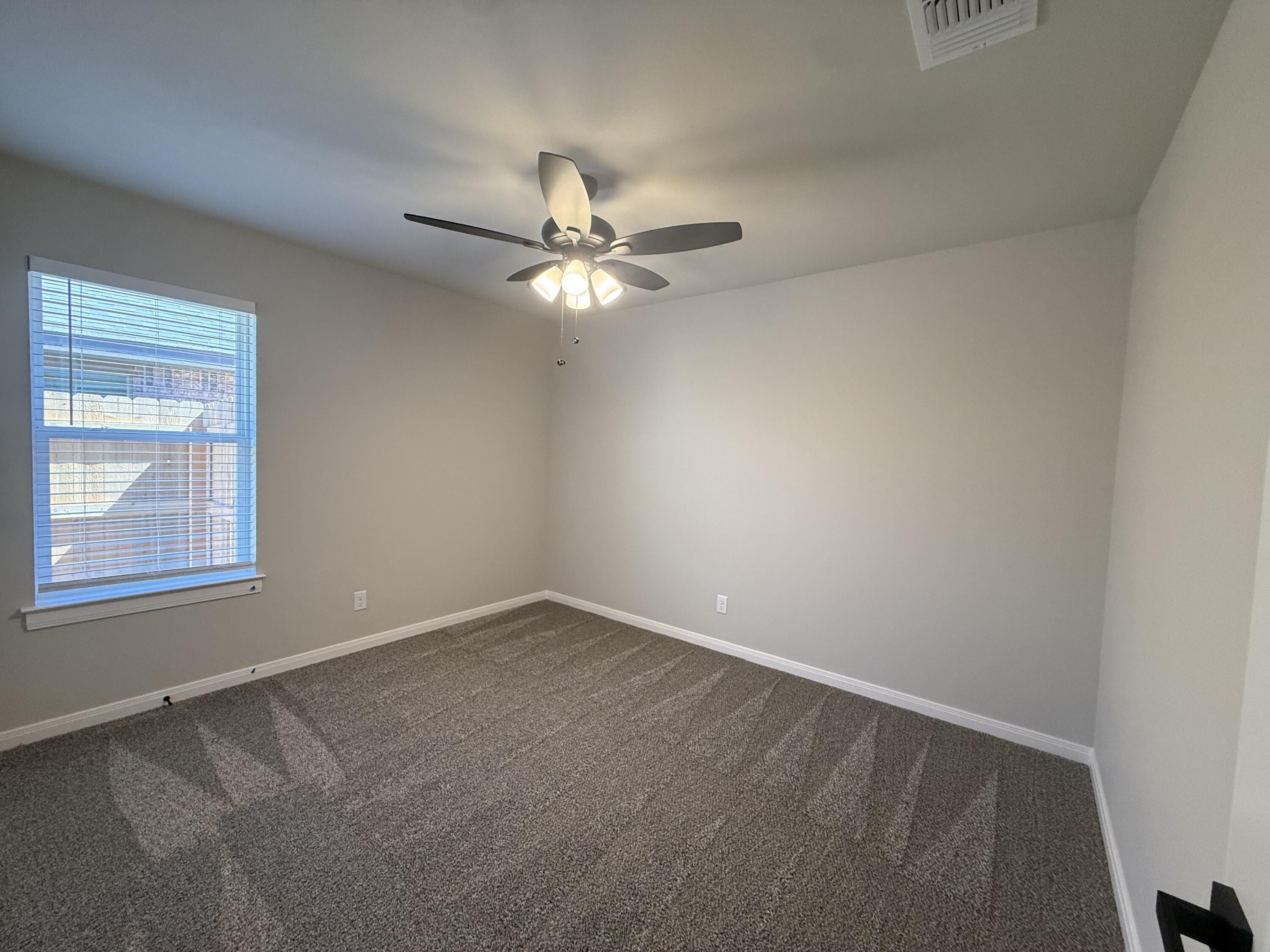 3126 Forest Hill Drive Property Photo 4