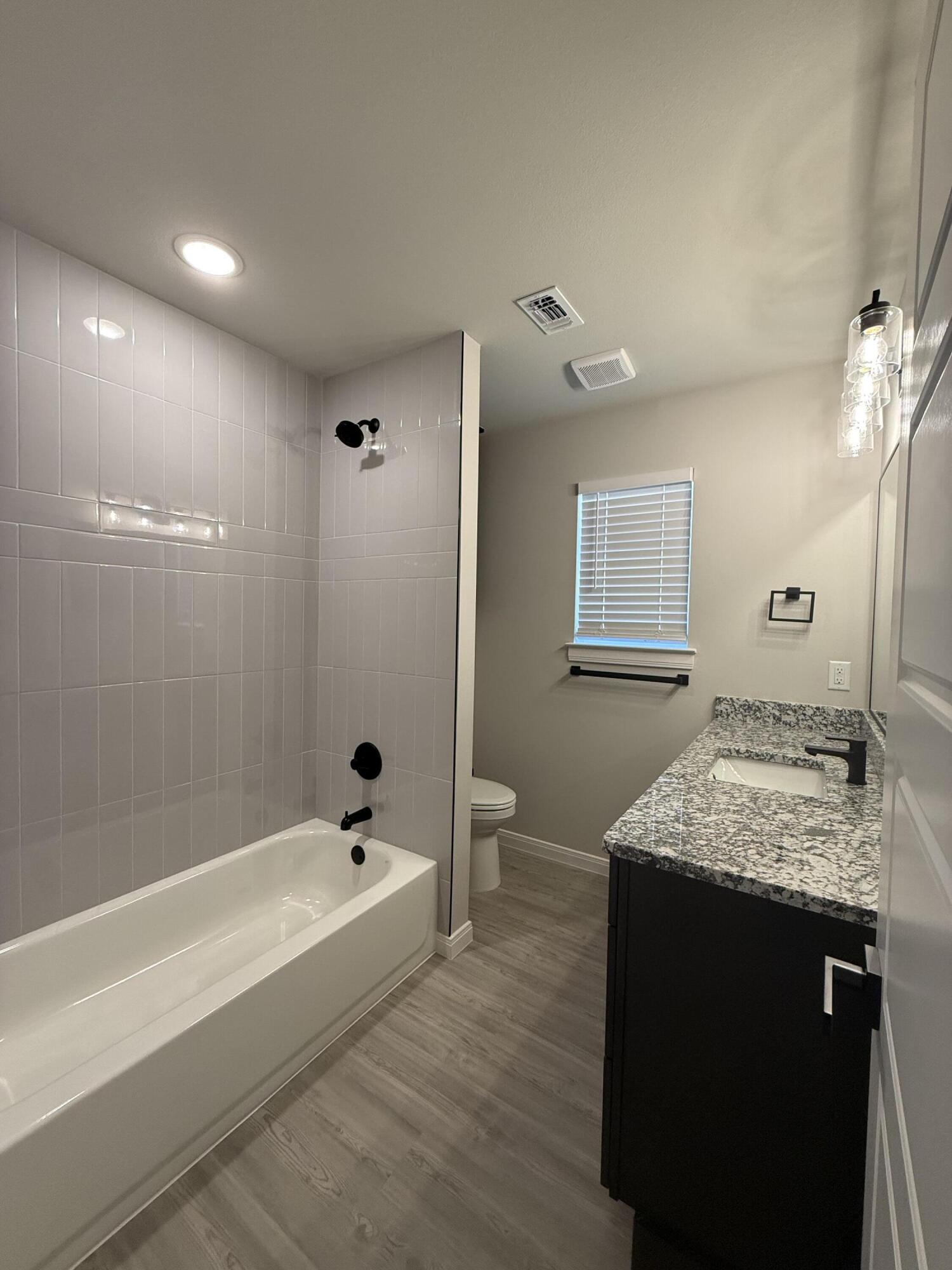 3126 Forest Hill Drive Property Photo 10