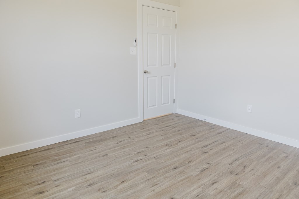 1802 Ellis St Property Photo 15