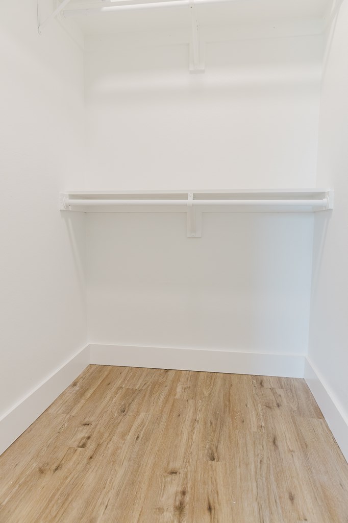 1802 Ellis St Property Photo 17