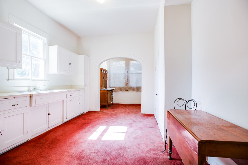 427 W Twohig Ave Property Photo 13