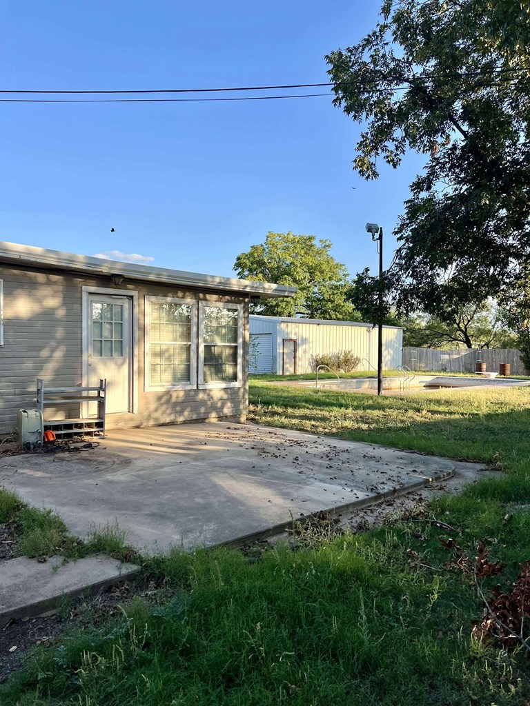 7685 Chaparral Run Rd Property Photo 4