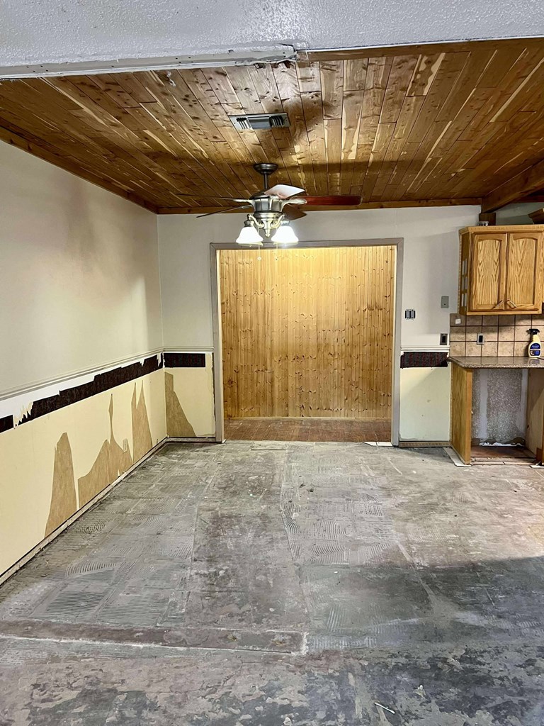 7685 Chaparral Run Rd Property Photo 11