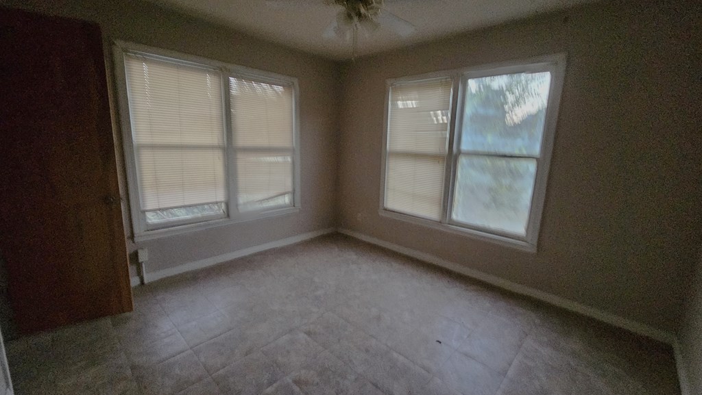 2710 Bowie St Property Photo 10