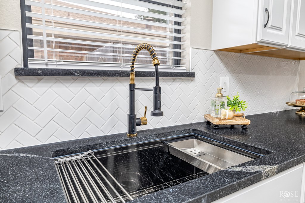 1613 Idaho Ave Property Photo 8