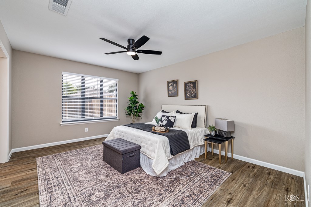 1613 Idaho Ave Property Photo 9