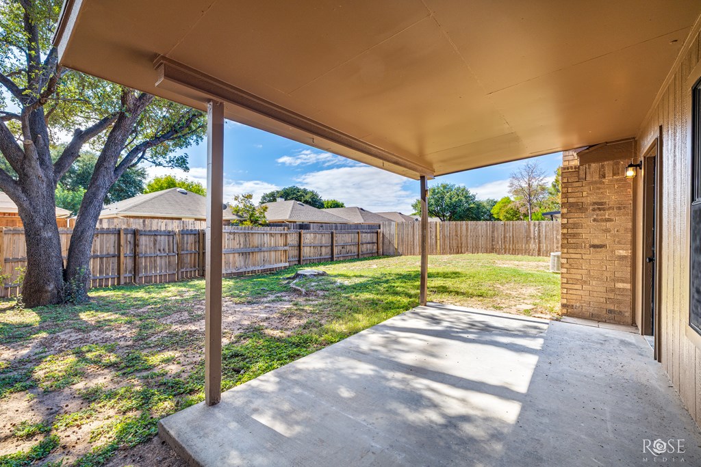 1613 Idaho Ave Property Photo 16