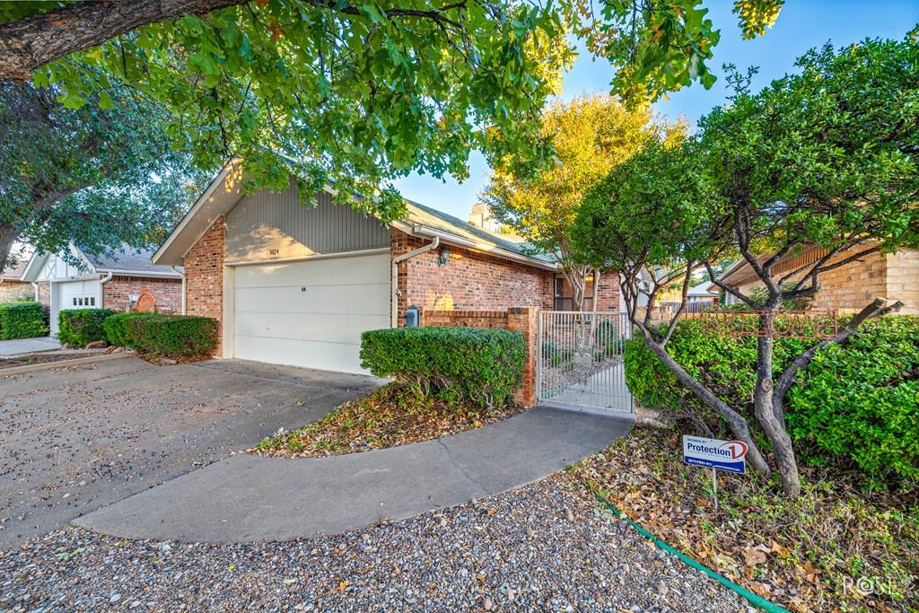 1624 Utah Ave Property Photo 1