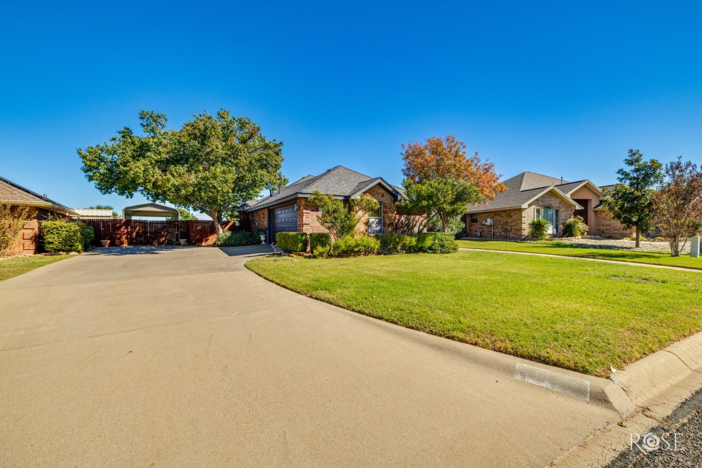 310 Burlington Rd Property Photo 7