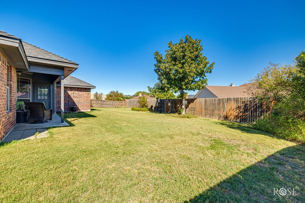 310 Burlington Rd Property Photo 29