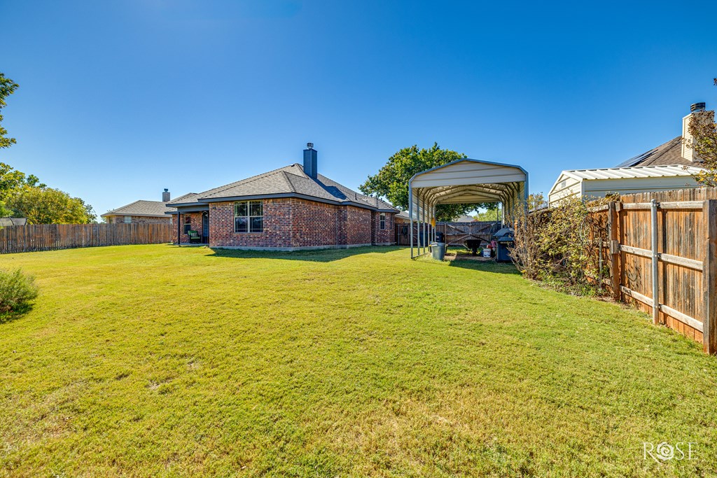 310 Burlington Rd Property Photo 32